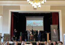 Szörényi Levente nyerte az idei Szent István-díjat